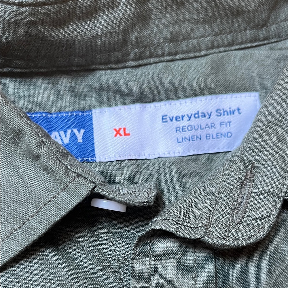 Old Navy Men's Casual Button Down Shirts - Green, Black, Blue Plaid - Picture 3 of 16